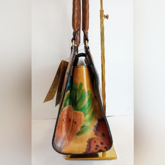 NWT Patricia Nash Leather Rienzo Satchel, Watercolor Butterfly 🦋 multi color - Picture 6 of 13